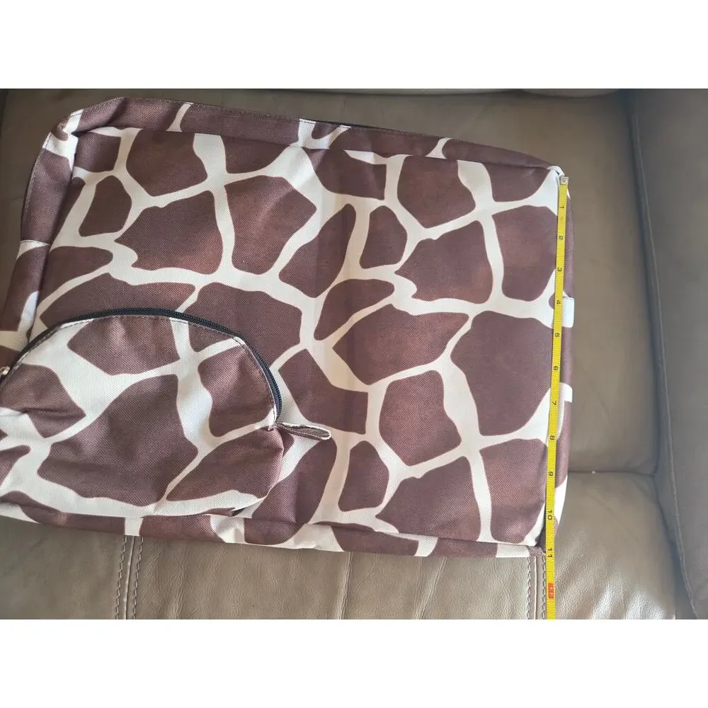 TRAVEL TREND Giraffe print travel tote bag 18